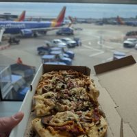  at BNA - Slim & Huskie's - Concourse C in Nashville