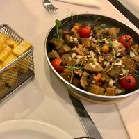 Seitan a' Alentejana (cooked in Alentejo style) at O Ramiro in Abrantes