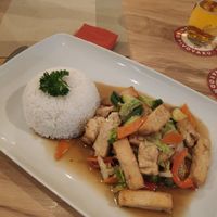 Vegetables with tofu at Bamboo in Hrensko