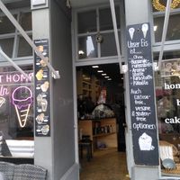 Sweet Home Café von außen at Sweet Home Café in Heidelberg