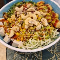 Custom poke with a lot of possibilities at Tekka - Via Garibaldi in Messina