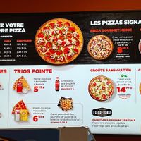 Note the Field Roast pepperoni at Pizza Pizza - Notre Dame in Montreal