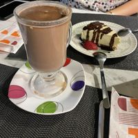 Hot chocolate and mango cheesecake 8/10  at Sisu Kitchen %100 Vegan in Antalya