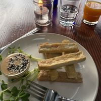   at be love in Victoria