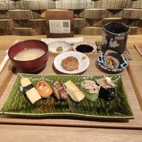 Recommend the set at Shojin Sushi Minamo in Osaka
