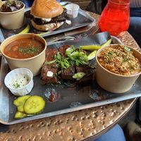 Ribz with Mac&cheese and beer beans #Veganuary at Saint Monday in East London