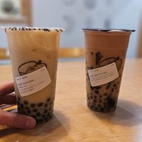Sugar cane latte and grass jelly oat at Yi Fang Taiwan Fruit Tea in Rockville