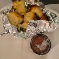 Vegan garlic knots at Vinnie's Pizzeria in Brooklyn