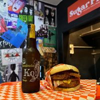 Hamburguesa vegana western at Sugar Planty in Mexico City