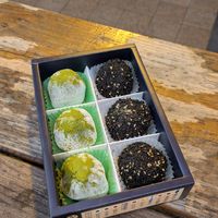 Matcha & plum mochi and black sesame mochi at Joy-Way Mochi in Taichung
