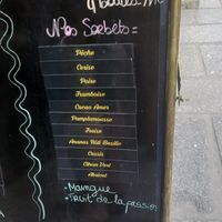 sorbets are vegan at Glaces Berthillon in Paris