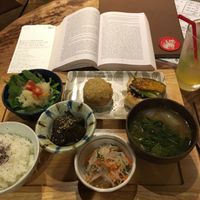 The set lunch meal at Yamaneko Cafe in Onomichi