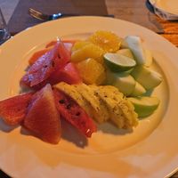 Fruit platter (not as nicely presented as in the twin Malaveli) at Aveli Restaurant in Dhigurah