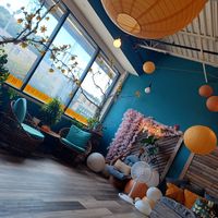 Great hangout spot at Tapiocatea in Saugus