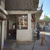 Shop at Dzomsa in Leh