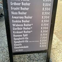 Ice creamm  at Eis Paradys in Kempen