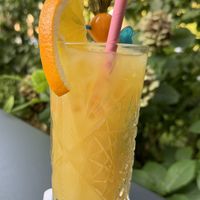 Orange green ice tea.  at Willis Restaurant in Berlin