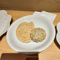 Free coockies at Naki - vegan sweets in Osaka