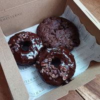 Choco doughnuts and double choco cookie at Sempiterno in Merida