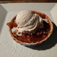 peach crumble at Seabirds Kitchen - The LAB in Costa Mesa