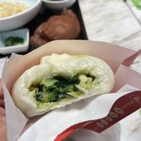 Veg baozi #Veganuary at Chunfeng Songyuelou - Jiuguang Department Store in Shanghai