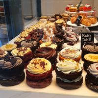  at Chök Pau in Valencia