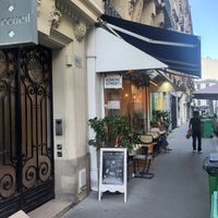 Entrance at Kimchi Street in Paris