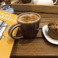 Chaï latte et muffin  at L'Interstice in Besancon