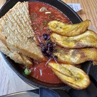 Vegane Variante von Shakshuka   at Cross River Coffee Altstadt in Dresden