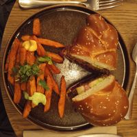 Mediterranean twist burger at Dip Honest Food - Annecy  in Annecy