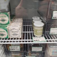 Schwedische Frischkäse- / und bald wieder camembert-Variationen at Valere Vita in Aachen