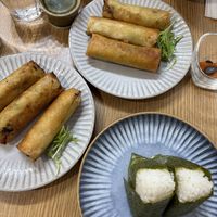 Spring rolls and onigiris  at Hachidori Table - ハチドリTable in Kyoto