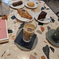  at Elias Coffee Shop in Vienna