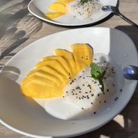 Mango sticky rice  at Chee Is Thaï in Casablanca