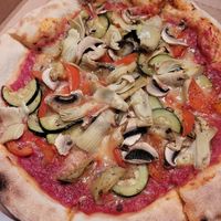 Pizza vegetariana at CinCin Liefer- und Abholservice in Maulbronn