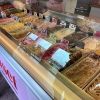 lots of vegan & gluten free ice cream  at Brokmans Ishuset in Lemvig