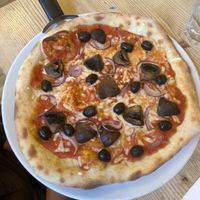 Mushroom pizza  at Mono in Glasgow