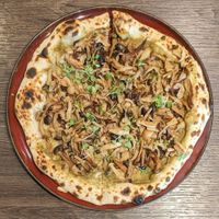 Veganised Truffle Mushroom Leek Sauce Pizza at Amò in Central Singapore