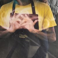  at Furahaa Express - Food Truck in Paris