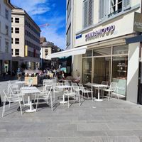 Outdoor seating at Cinnamood in Basel