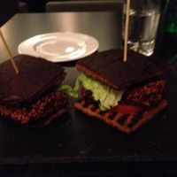 burger at Raw - La Suite West in West London