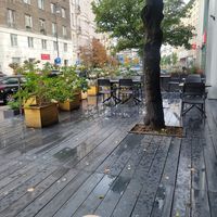 Outdoor seating at Manna 2 in Warsaw