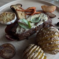 3D-printed Steak - star of the show but the whole plate is so smakuje!  at Manna 2 in Warsaw