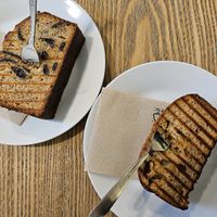 Banana bread chocolate & apple/cinnamon at MERCY Coffee Company in Dusseldorf