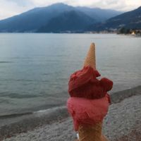 Raspberry & blueberry ice cream at La Breva - Gelateria artigianale in Domaso