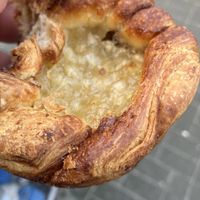 Zimtschnecke mit Apfel   at Migge's Danish Bakery in Flensburg