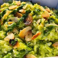 Spaghetti Primavera

£14.50

Courgette, garlic, toasted almonds, soya cream & pesto. at  Prego in East Cowes