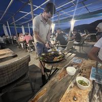 Vegan paella bereiding   at Xiringuito in Mallorca