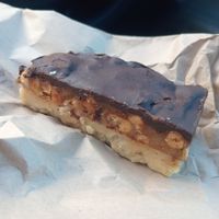 Awesome vegan snickers bar at Nourish Café in Dingle