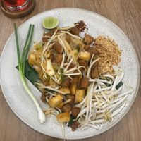 pad thai at Kem-Kon KhaoSan (เข้ม-ข้น ข้าวสาร) in Bangkok